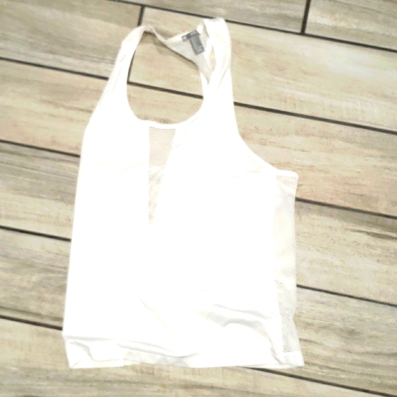 XXl Forever 21 fish net tank top - Picture 3 of 15